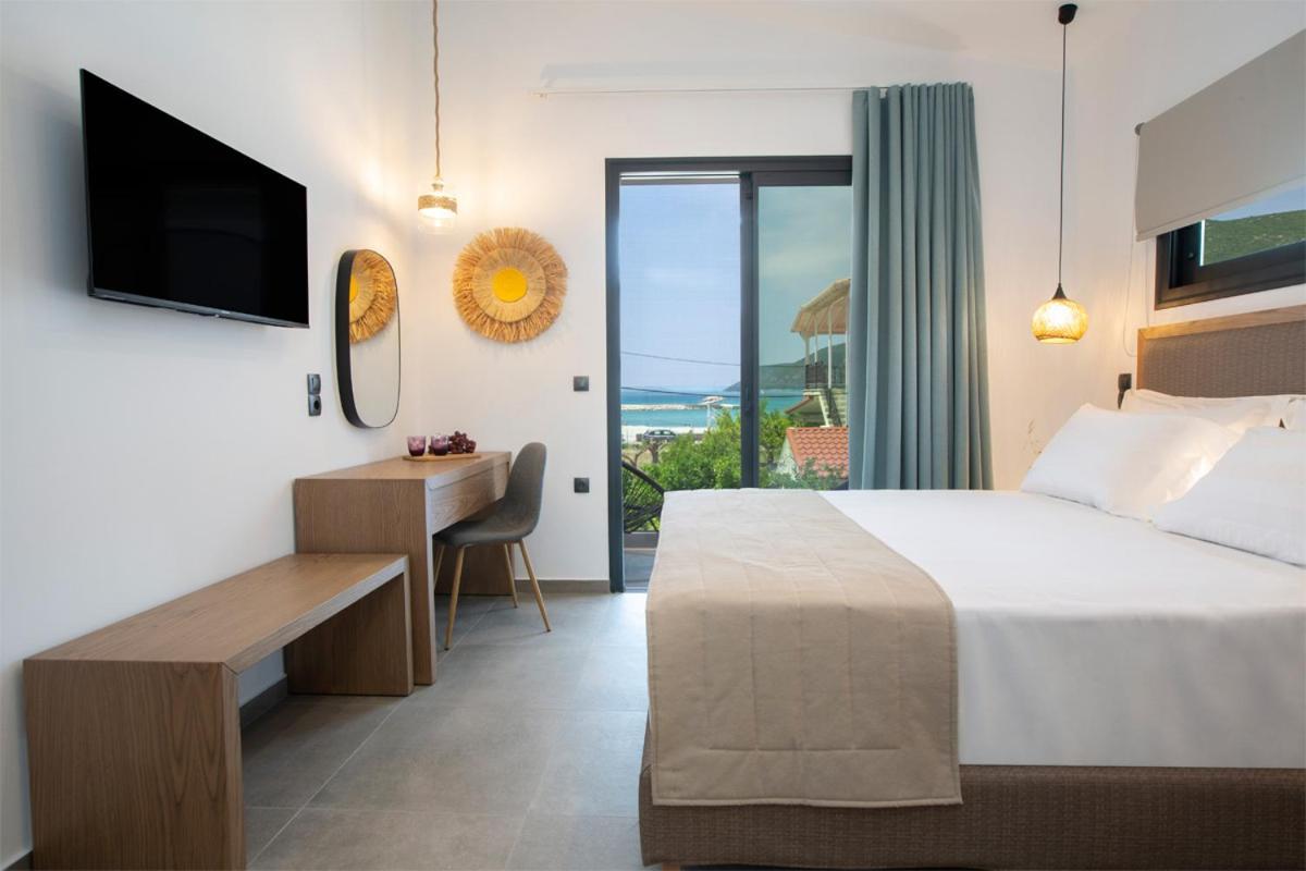 Seascape Villas Vassiliki - Beachfront Villas Extérieur photo