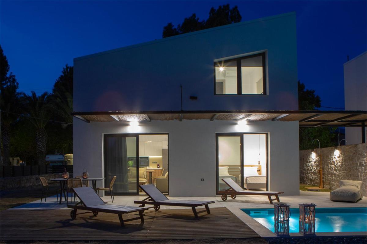 Seascape Villas Vassiliki - Beachfront Villas Extérieur photo