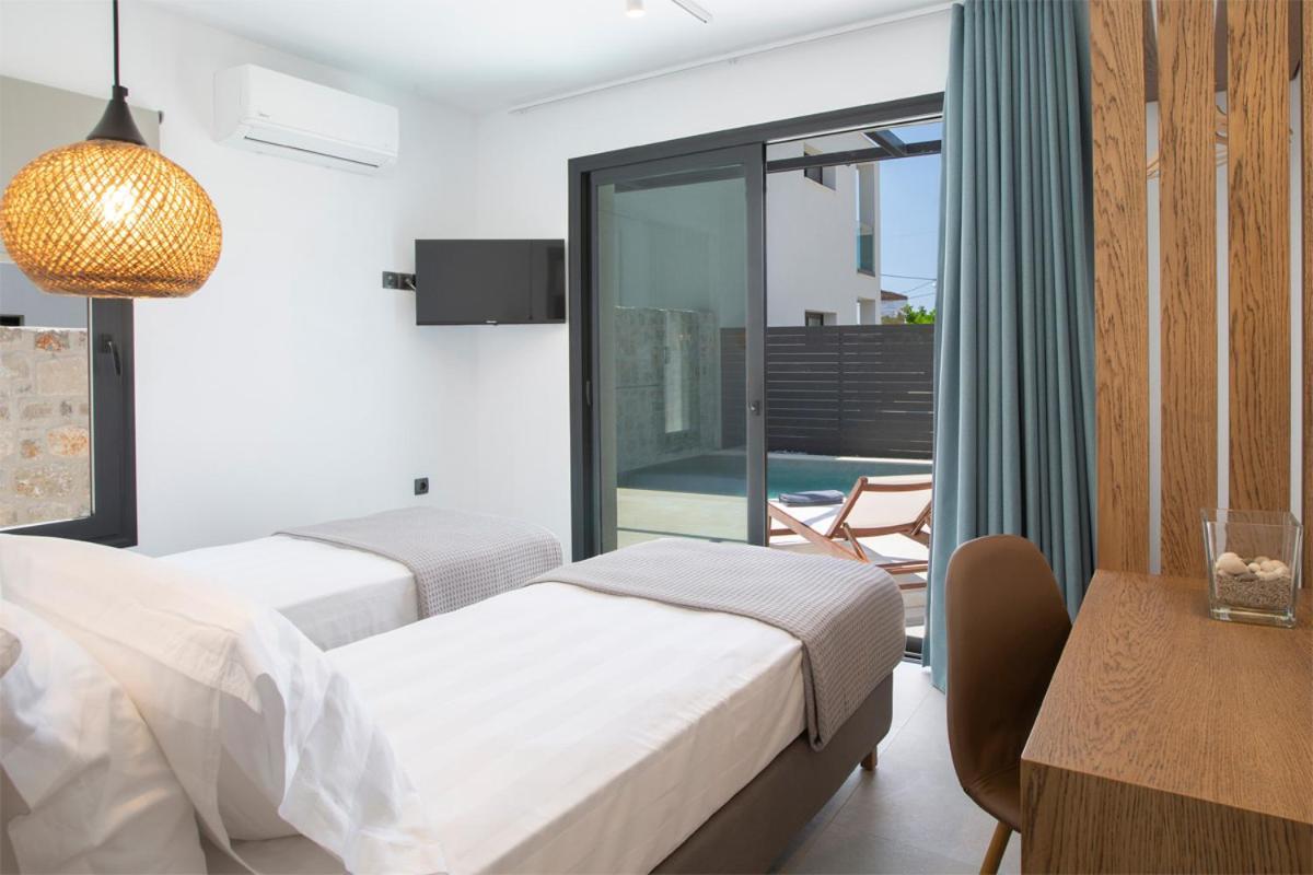 Seascape Villas Vassiliki - Beachfront Villas Extérieur photo